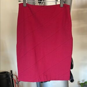 White House Black Market Elegant Red Women's Skirt size 4